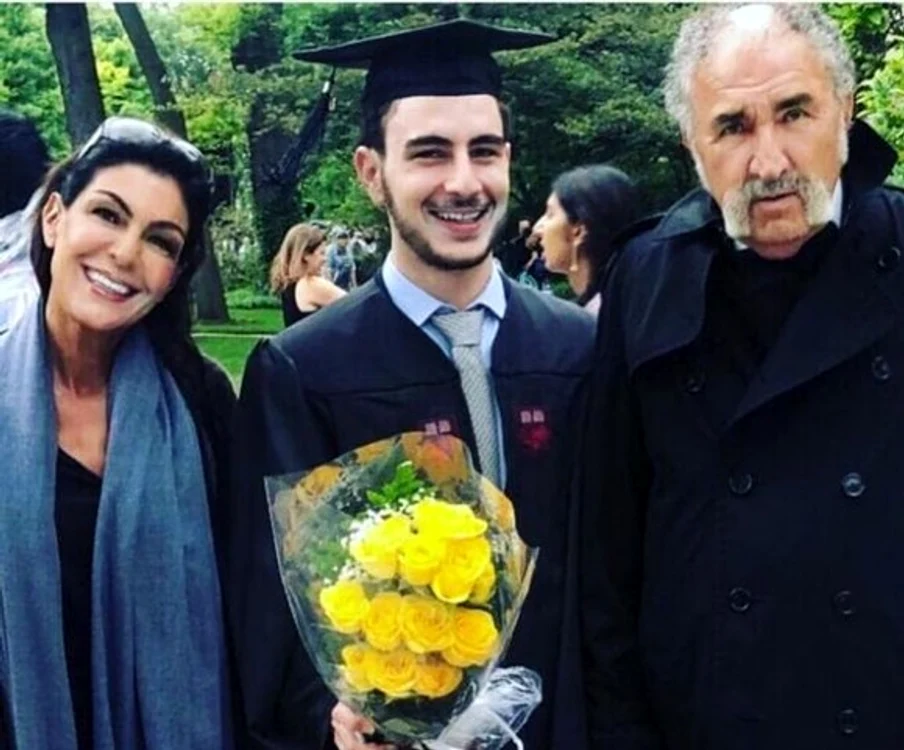 
    Mikette, mama lui Ion Țiriac, în tinerețe  