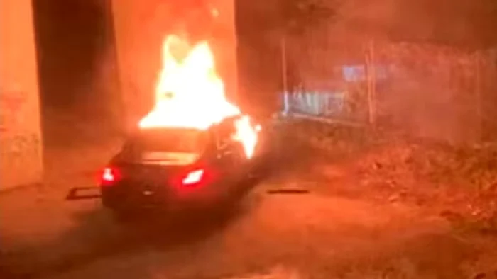 Tânărul ar fi fost ars de viu în propriul autoturism, spun anchetatorii FOTO Krone