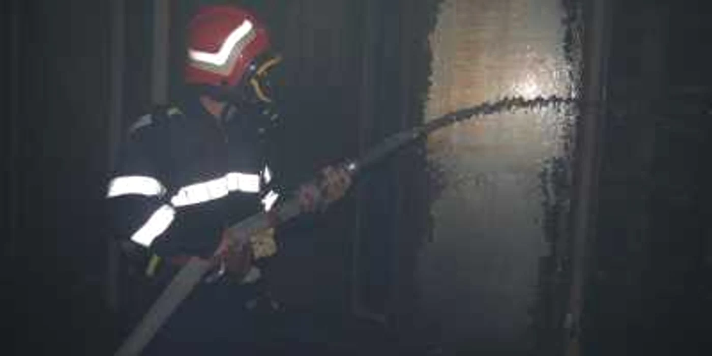 Pompierii au lichidat incendiul în aproximativ o oră de luptă cu flăcările