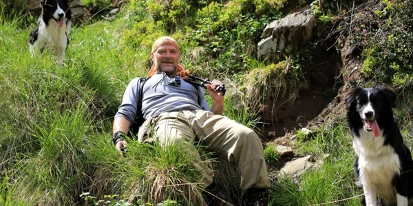 Les Stroud
