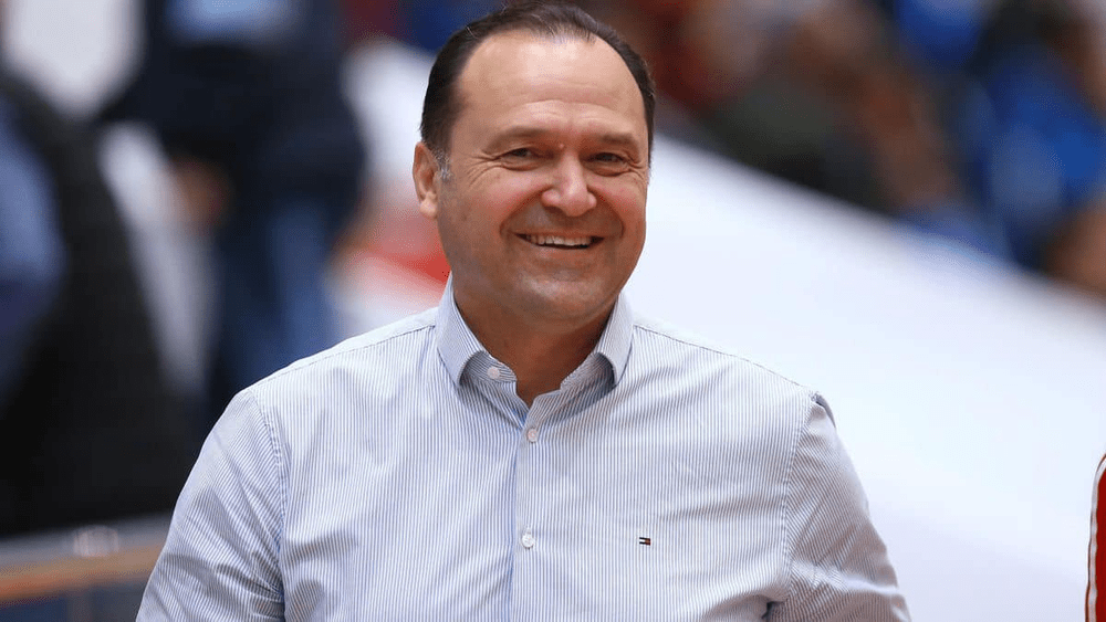 Reacția președintelui Federației de Handbal după mesajul obscen afișat pe pereți. Alba-neagra cu cine ia și cine dă