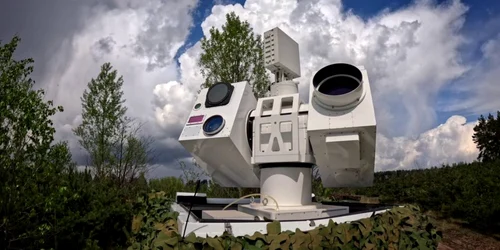 laser chinezesc jpg