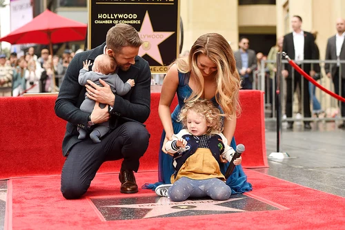 blake lively ryan reynolds gettyimages 629980984 jpg jpeg