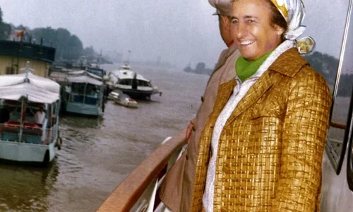 Apostolii Epocii de Aur  Elena Ceauşescu, primul tehnocrat al ţării jpeg
