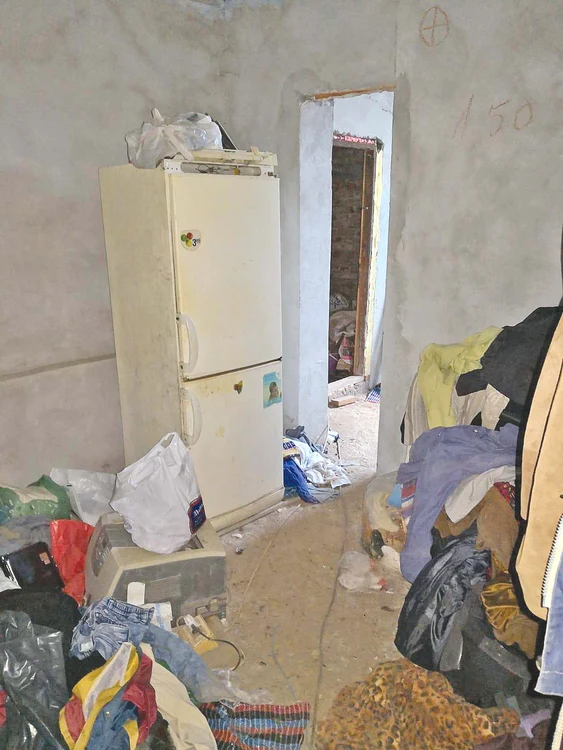 Vecinii care au fost în casa ororilor s-au arătat dezgustați