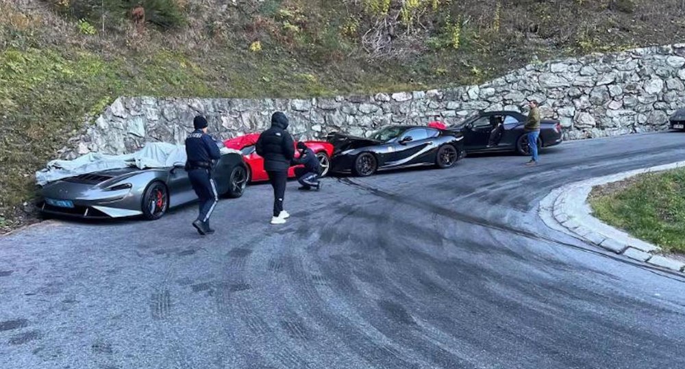 Accident de milioane. Un McLaren, două Ferrari și un Bentley s-au ciocnit pe o șosea din Austria