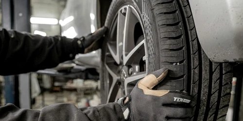 ADEVARUL jimmy nilsson masth 9uHal2Dd9aE unsplash jpg