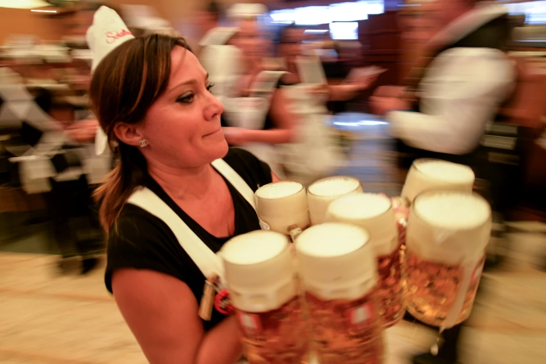 Consumul de cannabis, posibil interzis la Oktoberfest FOTO EPA-EFE