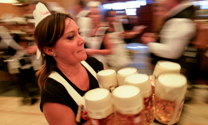 Festivalul de bere Oktoberfest FOTO EPA-EFE
