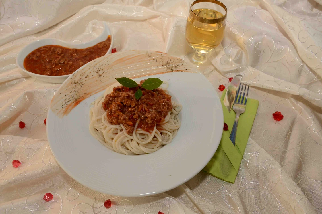 
    Spaghetti bolognese  