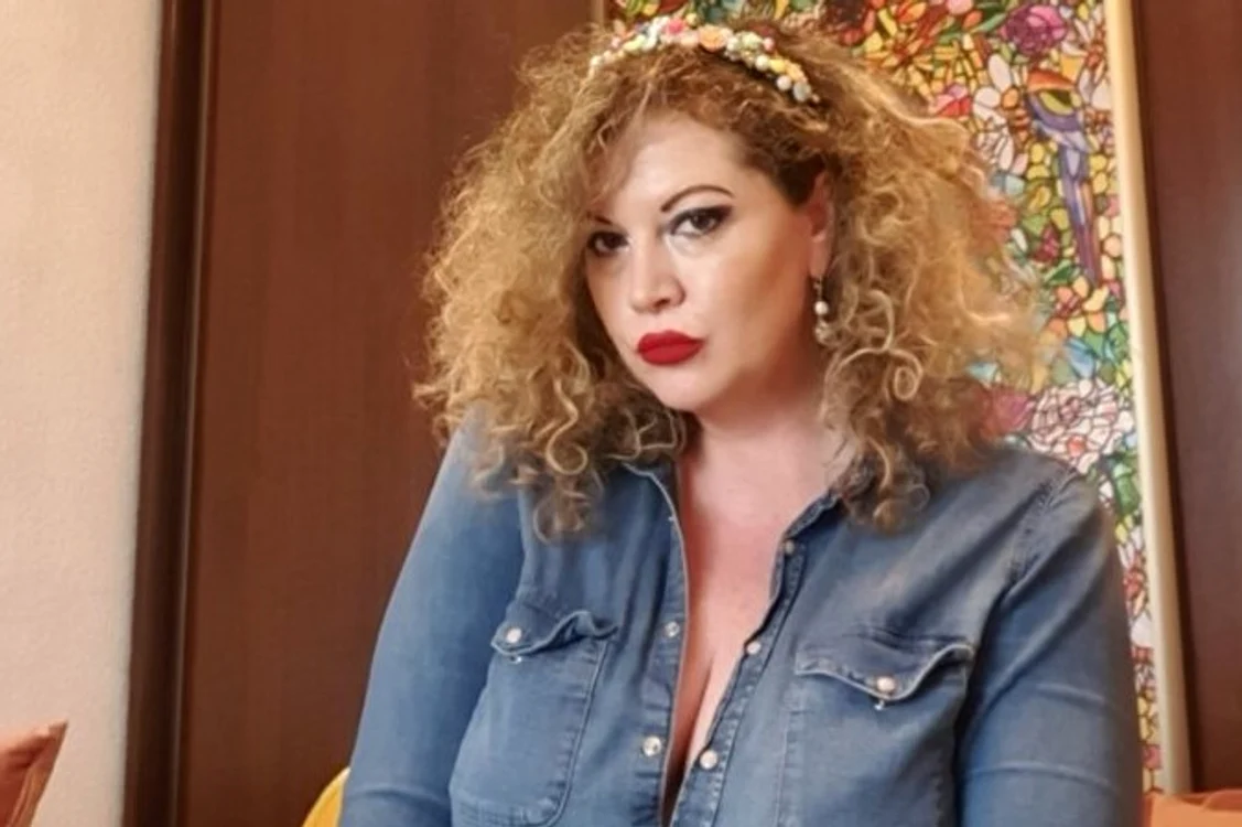 Oana Lis încearcă să facă bani cu noua ei meseriefoto: arhiva personală