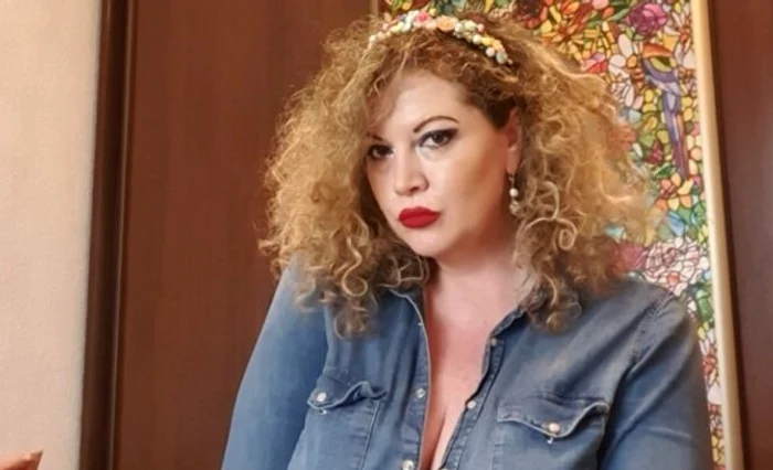 Oana Lis a pozat nemiachiată, la prima oră a dimineții Sursa: Facebook 