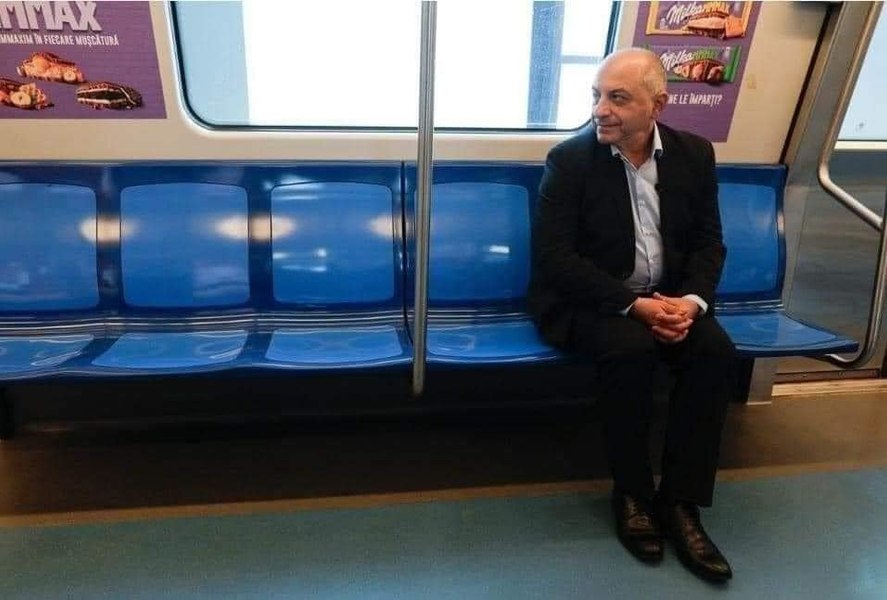  Cătălin Cîrstoiu a început cu stângul cariera politică ANALIZĂ