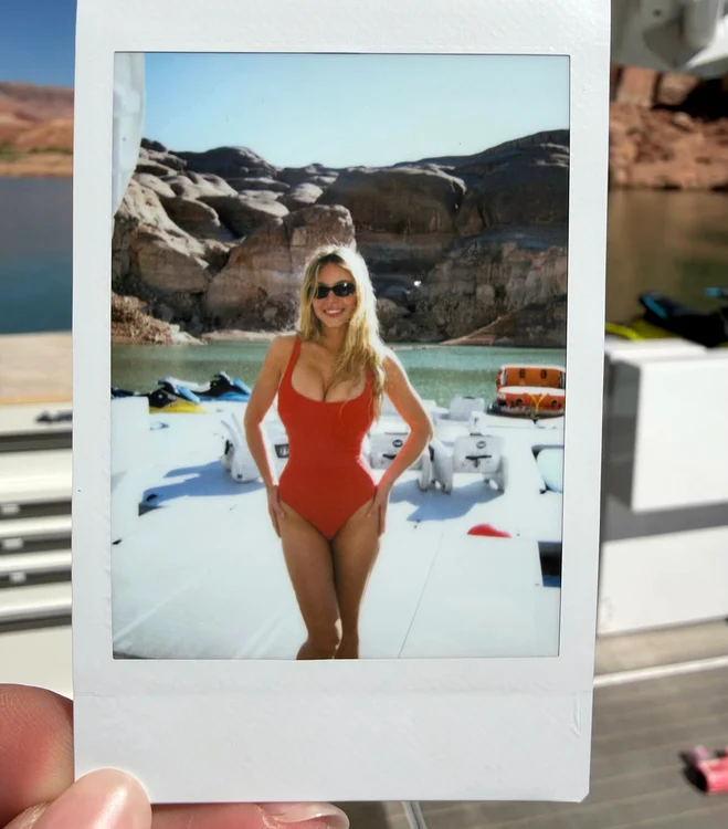 Sydney Sweeney, noua Pamela Anderson, Foto Instagram (9) jpg
