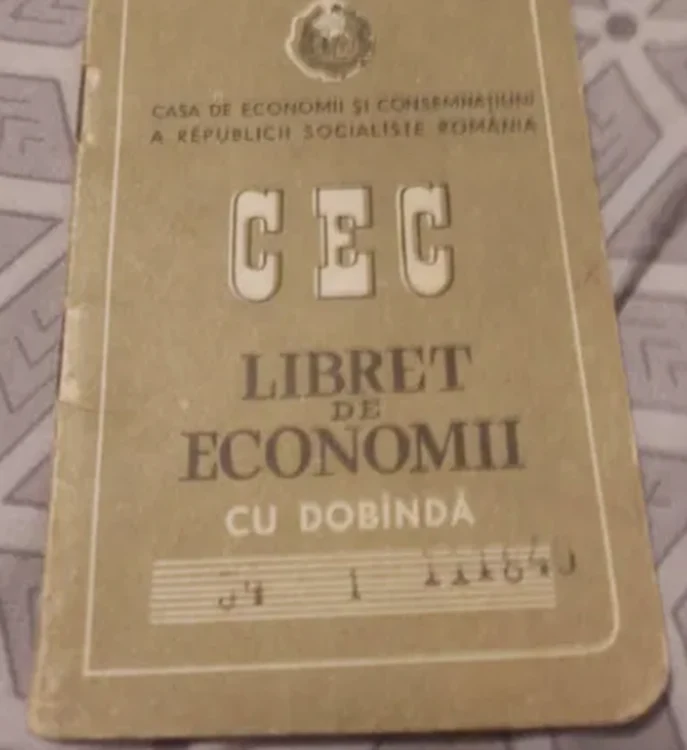 Carnetele CEC se pot vinde cu peste 100 de lei / foto: olx.ro
