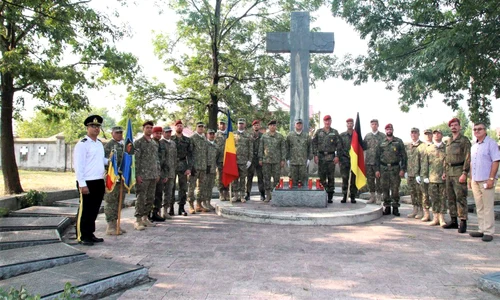 Eduard Buchner, deținătorul Premiului Nobel pentru chimie în 1907, comemorat la cimitirul „Sf  Mina” din Focșani jpeg