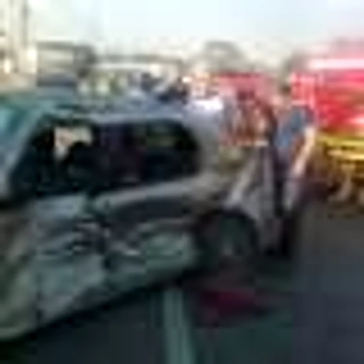 Caroseria autoturismului a fost serios avariată