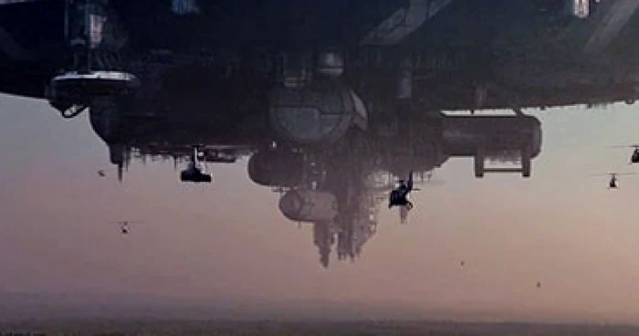 VIDEO Filmul cu extratereştri "District 9" este liderul încasărilor din SUA