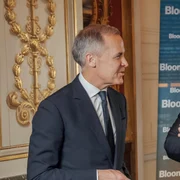 premier canadian Mark Carney și președintele francez Emmanuel Macron  FOTO x   mark carney jpg