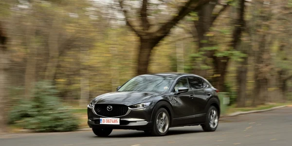 Test Drive Mazda CX-30 Skyactiv-X