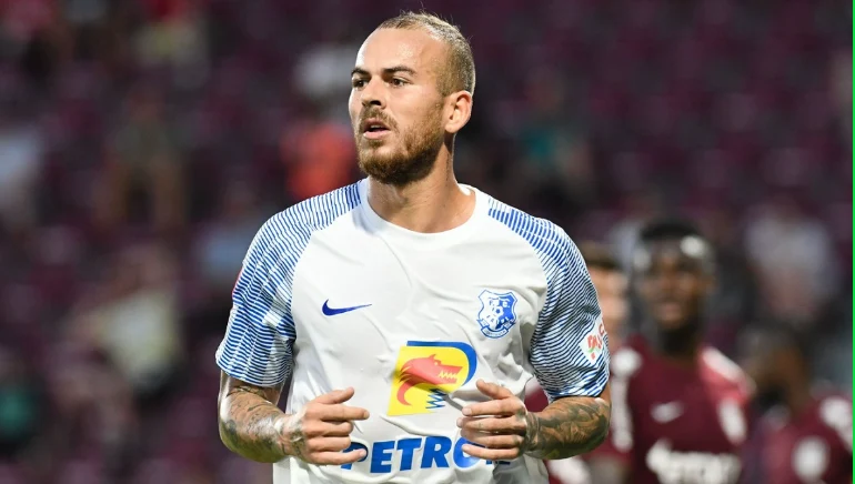 Umilință pe litoral! Farul a spulberat-o pe Universitatea Craiova, după doar 30 de minute de joc. Debut cu gol pentru Denis Alibec