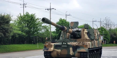 Obuziere K9 Thunder Foto Defence Romania jpg
