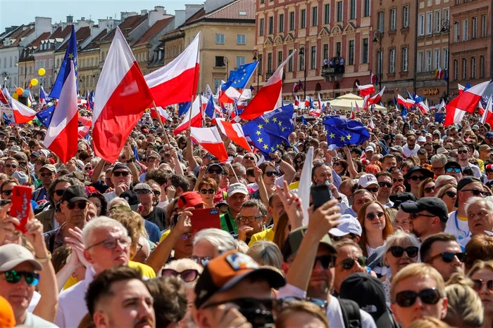 Protest al opoziției poloneze în iunie 2023 FOTO EPA EFE