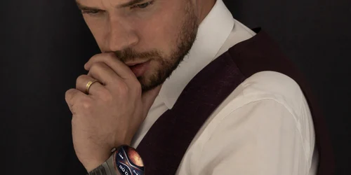 HUAWEI WATCH 4 Pro Space Edition x TRENDS by Adina Buzatu Cover JPG