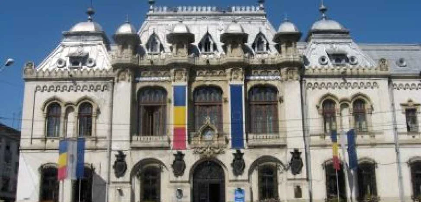 Craiova: Un neamţ vrea să pună mâna pe clădirea Primăriei Craiova