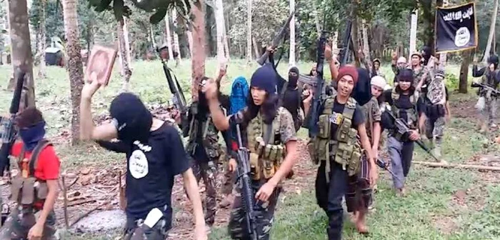 Combatanţi jihadişti din Filipine FOTO rappler.com