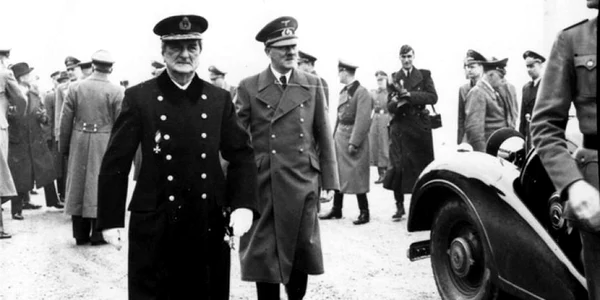 Un sat din Ungaria inaugurează un bust al lui Miklos Horthy, aliat al lui Adolf Hitler jpeg