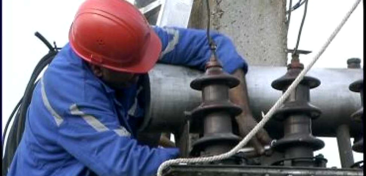 În comuna Negomir, angajaţii de la CEZ Electrica vor lucra toată săptămâna