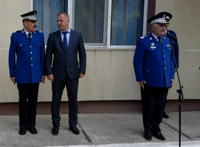 Colonelul Vasile Silion a predat ştafeta, după 11 ani la conducerea Jandarmeriei Brăila  FOTO IJJ