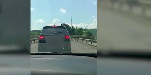 masina contrabandistilor blocata in trafic