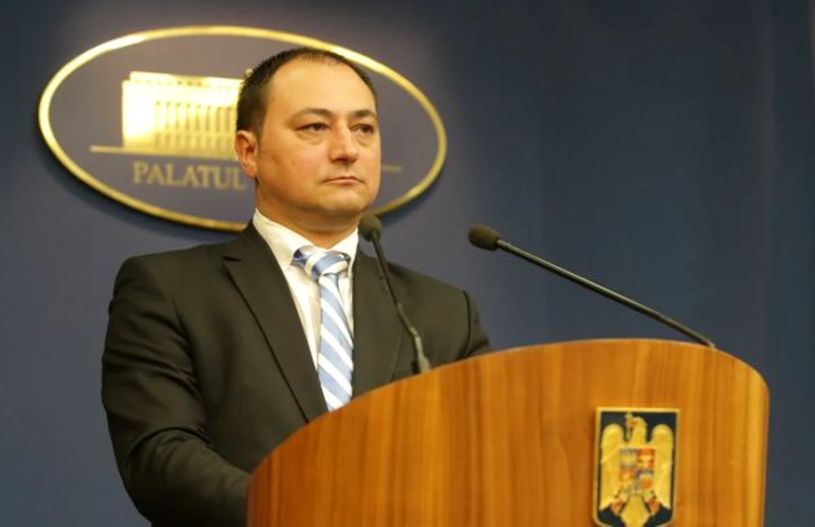 Mirel Palada