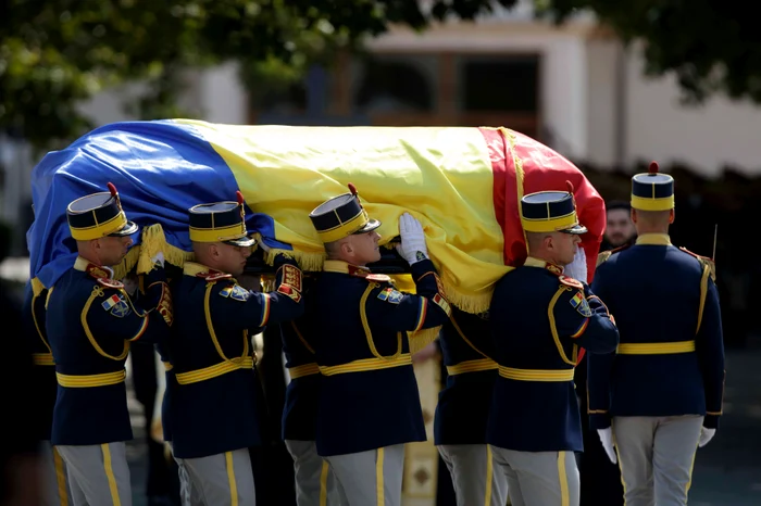 EXCLUSIV Ce spune Biserica despre funeraliile de stat ale unui președinte ateu sau de altă confesiune