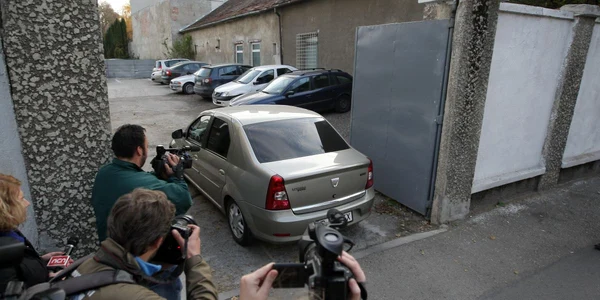 Mai multe persoane sunt audiate la DNA Cluj în dosarul de mită al primarului Sorin Apostu