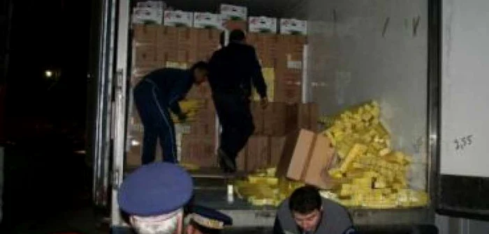 Braşov: Captură de ţigări de contrabandă la Mărăşeşti