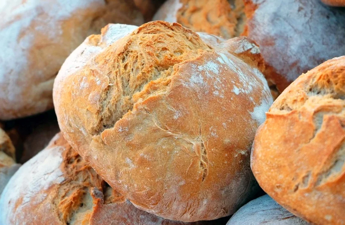
    Pâinea se află pe lista alimentelor care conțin glutenFoto: Pixabay  