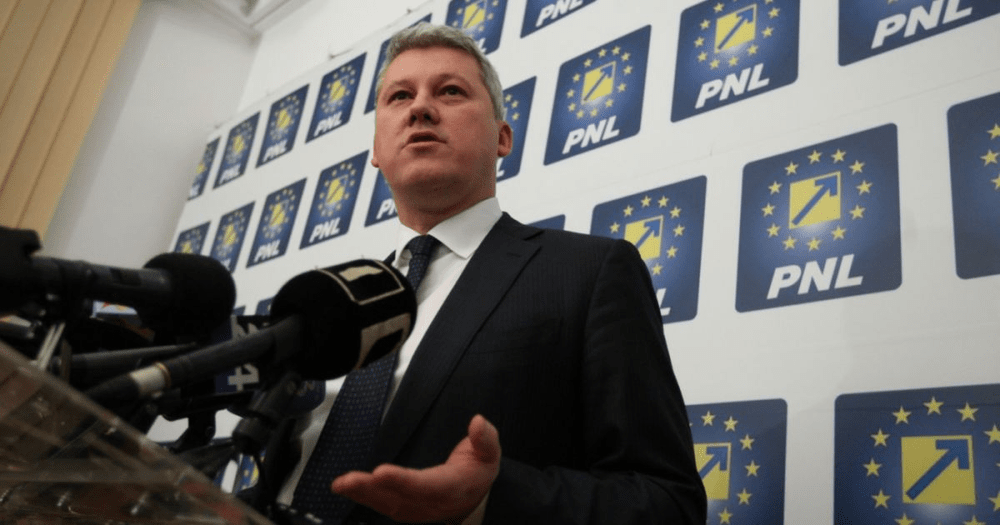 Predoiu cere rediscutarea proiectului avertizorilor de integritate pentru introducerea observaţiilor Comisiei Europene
