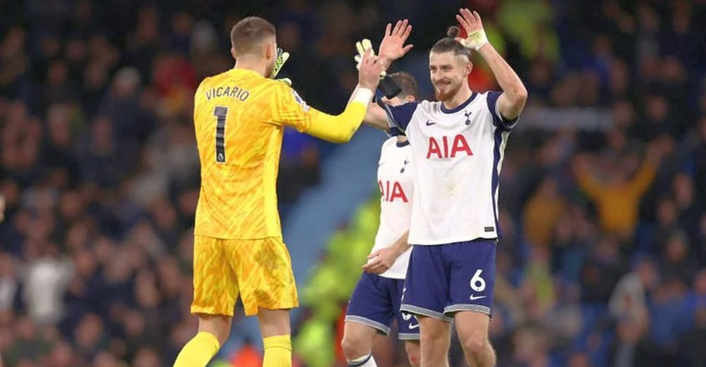 Ange Postecoglou, cucerit total de Radu Drăgușin, după ce a dat de pământ cu Manchester City