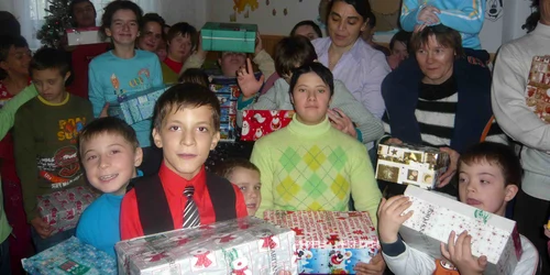 Botoşani: Micuţii cu dizabilităţi ne sfătuiesc să fim optimişti şi încrezători