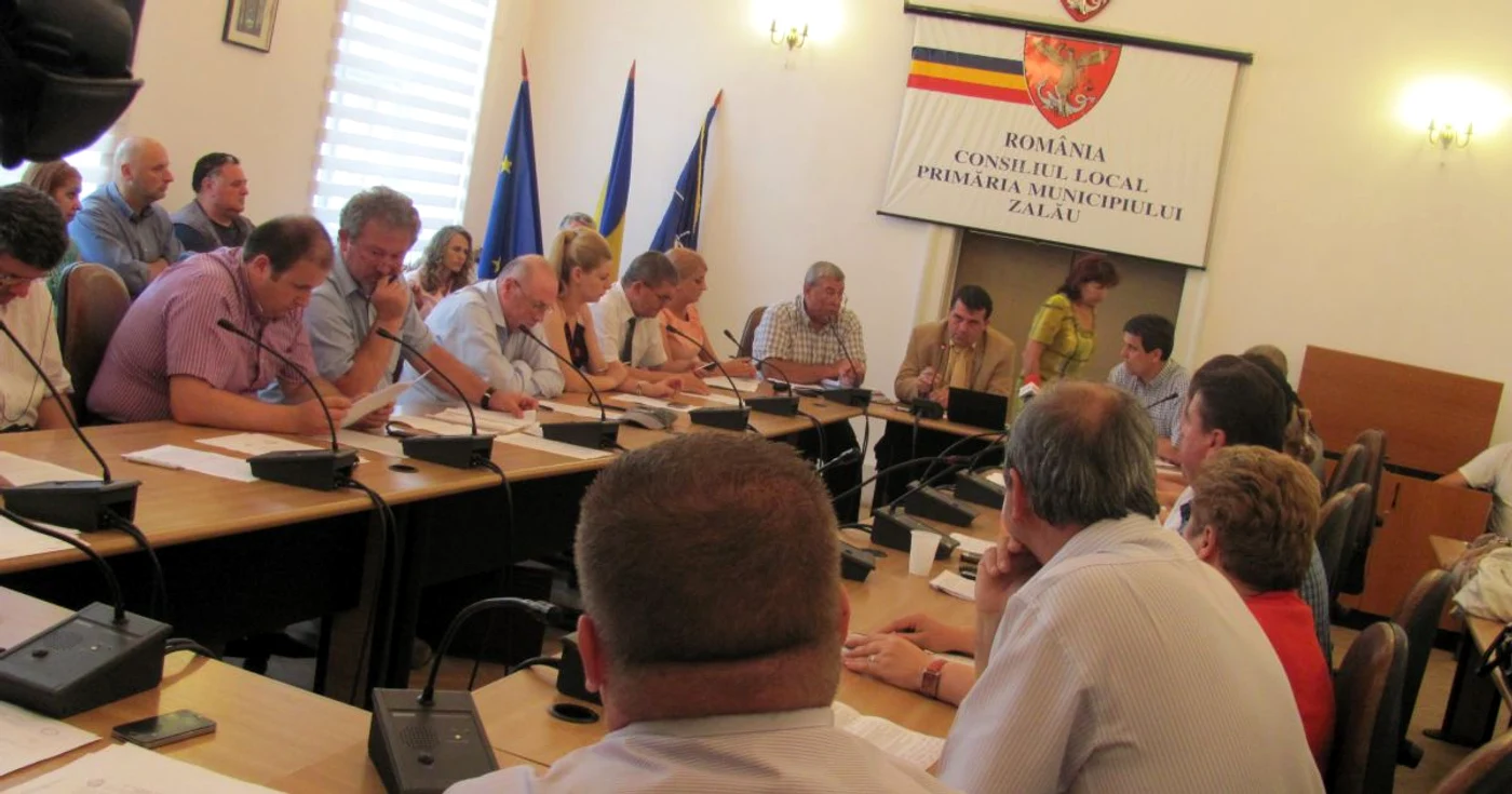 Consilierii locali sunt chemaţi sâmbătă la şedinţă FOTO Arhivă