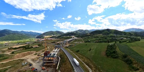 Autostrada Sibiu Pitești în șantier la Boița  Foto Daniel Guță  ADEVĂRUL (2) jpg
