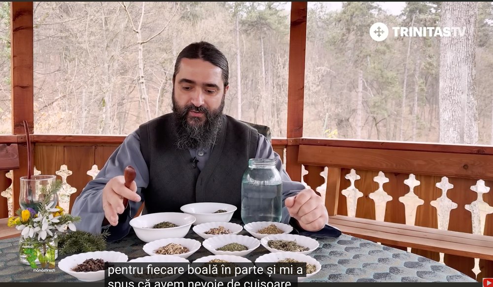 Licoarea pustnicului, preparată din plante de părintele Dimitrie, ajută digestia și nu numai