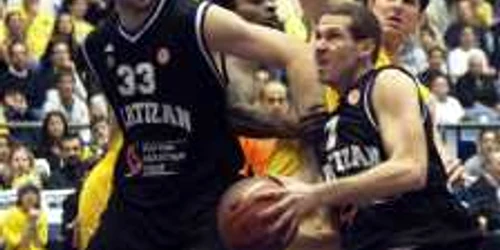 Dusan Kecman, la minge, a marcat 29 de puncte pentru Partizan