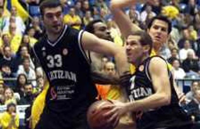 Dusan Kecman, la minge, a marcat 29 de puncte pentru Partizan