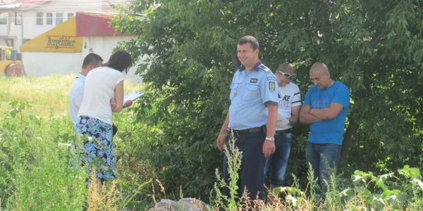 Barbatul a fost gasit spanzurat de o salcie, pe malul lacului