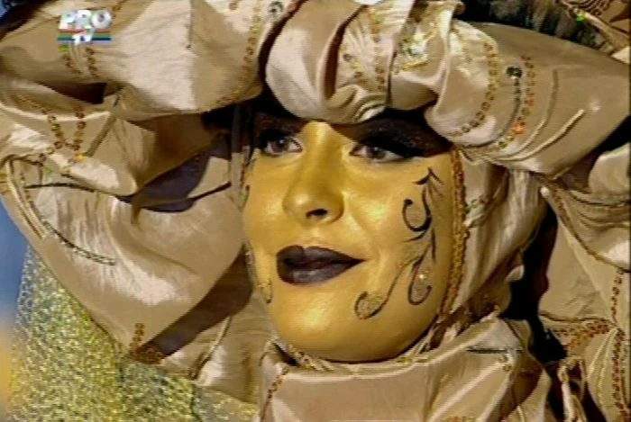 
    "Marioneta" era vie!  
