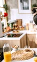 gatit desert femeie bucatarie istock jpg